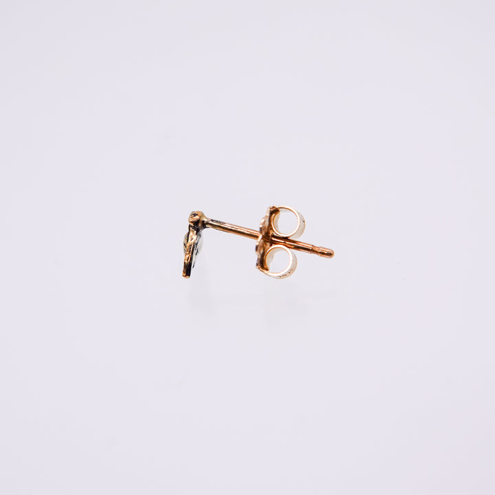 Bee 14K Gold Symbol Stud