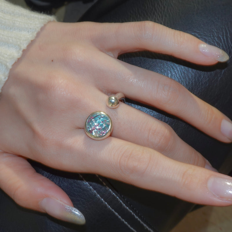 GYOKU RIN Ring / Prasiolite (garnet + blue Zircon)