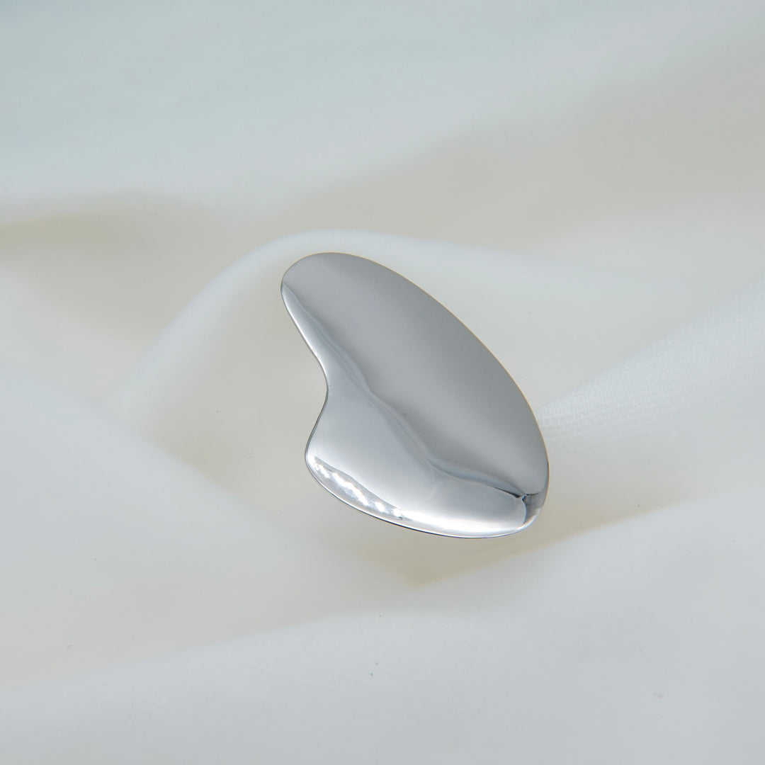 Surface Twist Pierced Earrings_Single