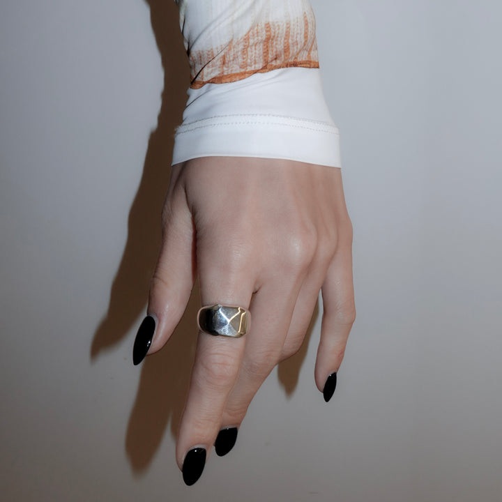 Stone cut ring medium