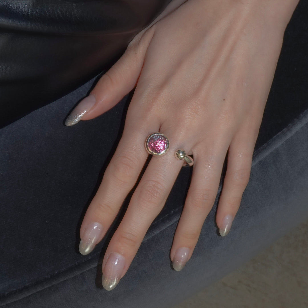 GYOKU RIN Ring / Prasiolite (garnet + blue Zircon)