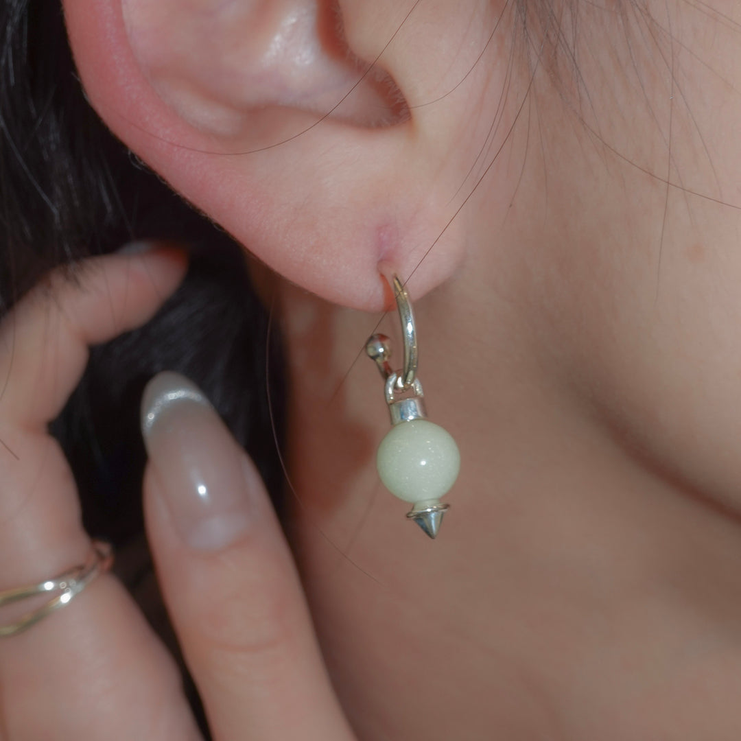 Luminous stone Hoop Pierce