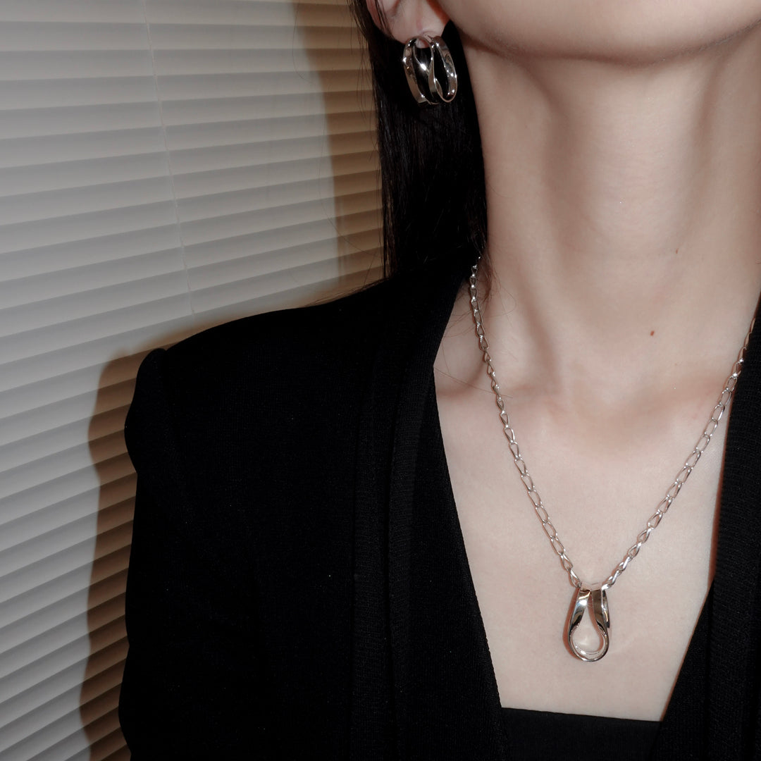 Kusaritoi Necklace L