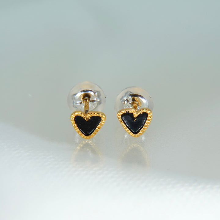 YU-KIN TINY HEAT EARRINGS