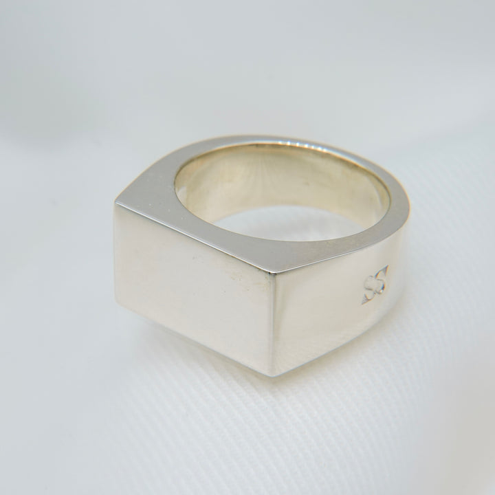 "Proto" signet ring (SILVER)