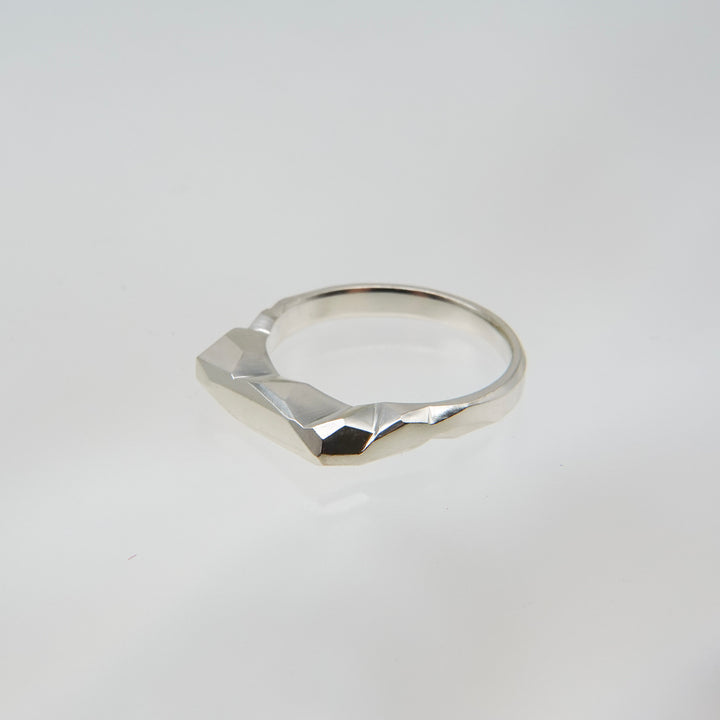Neutral ring2