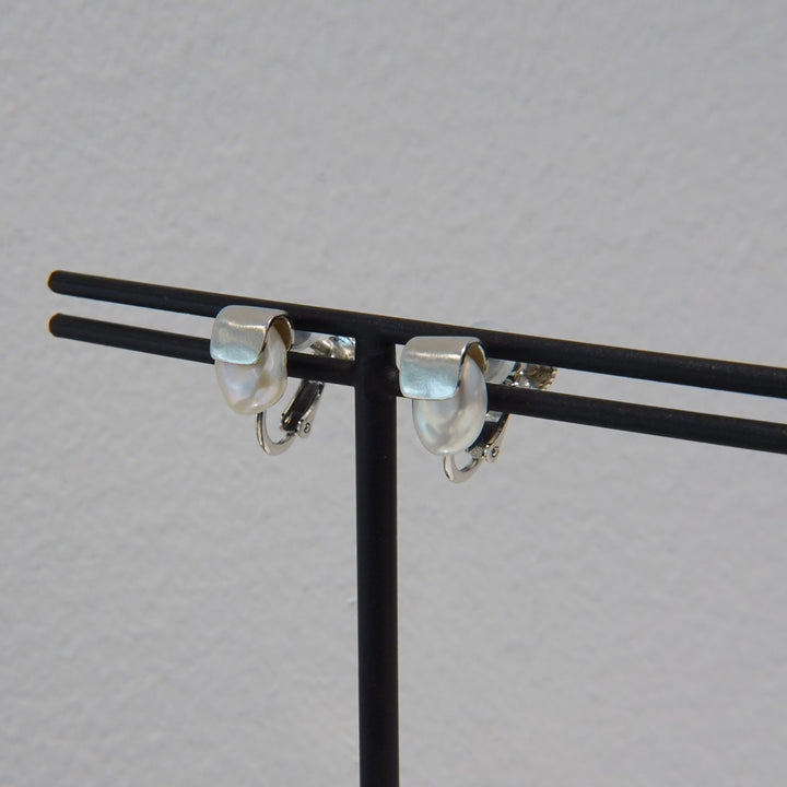 HASAMU earring pearl