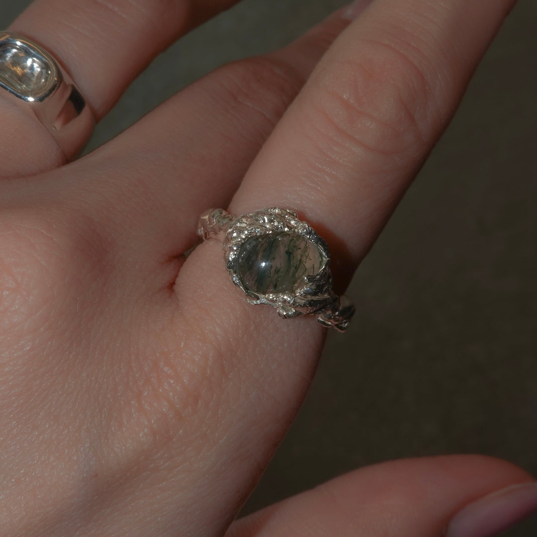 roots ring