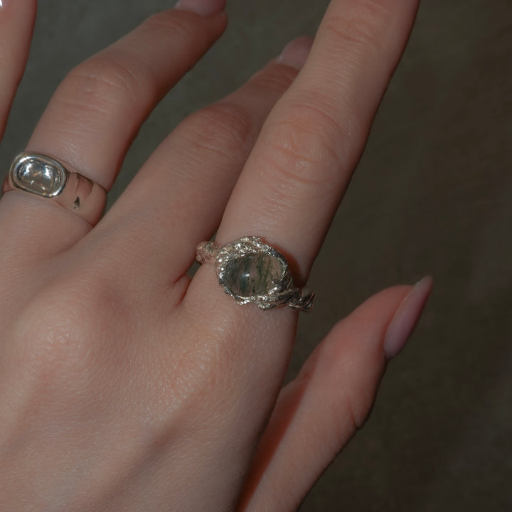roots ring