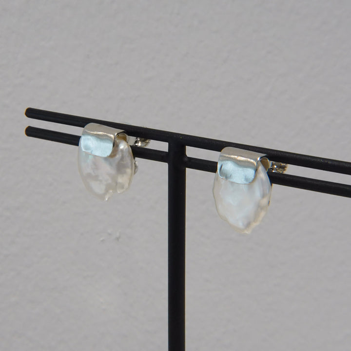 HASAMU earring pearl