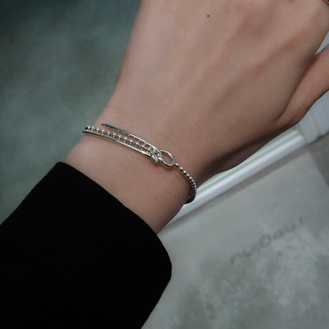 THREADS Silver Bow Tie Bracelet