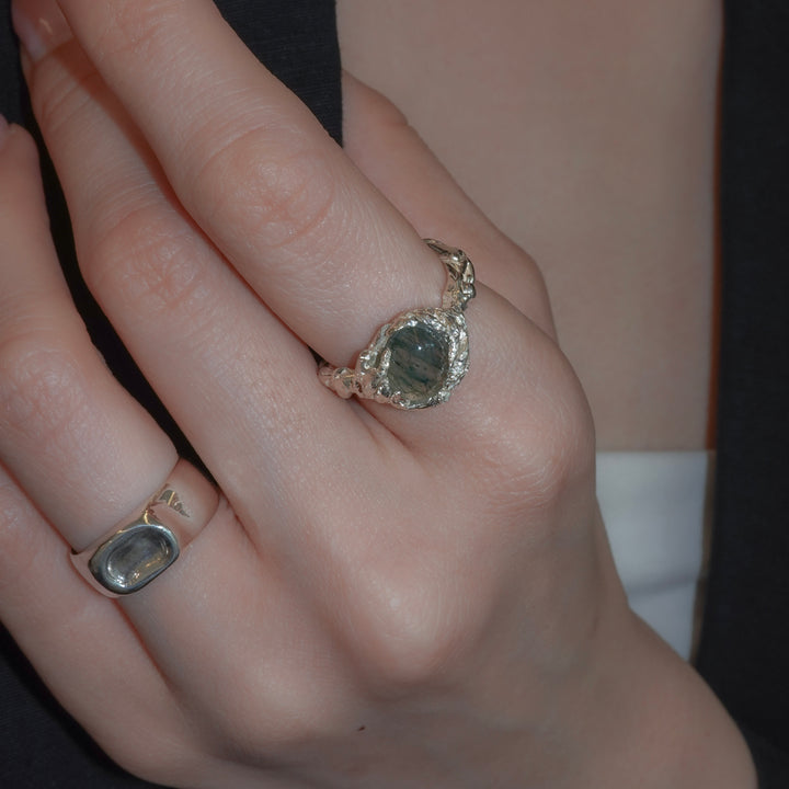 roots ring