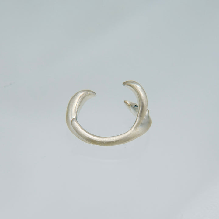KÃNTI / Thorn Nectar (Teal Blue Sapphire)