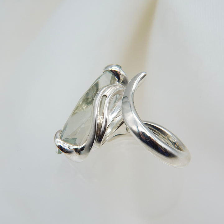FIRE Flame / Jewel Ring (Green Amethyst)