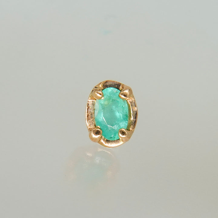 K10オーバルエメラルドピアス(一点もの)