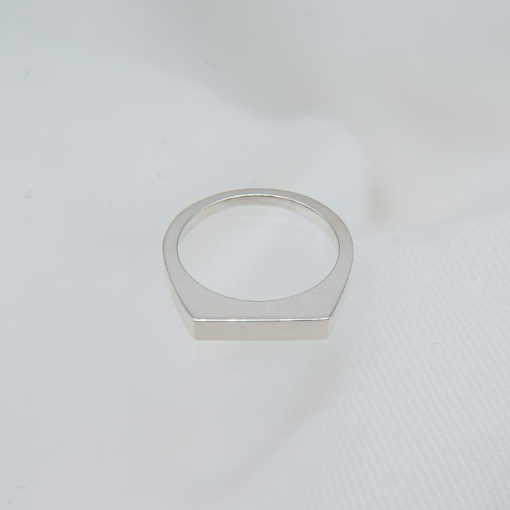"Proto" signet thin ring (SILVER)