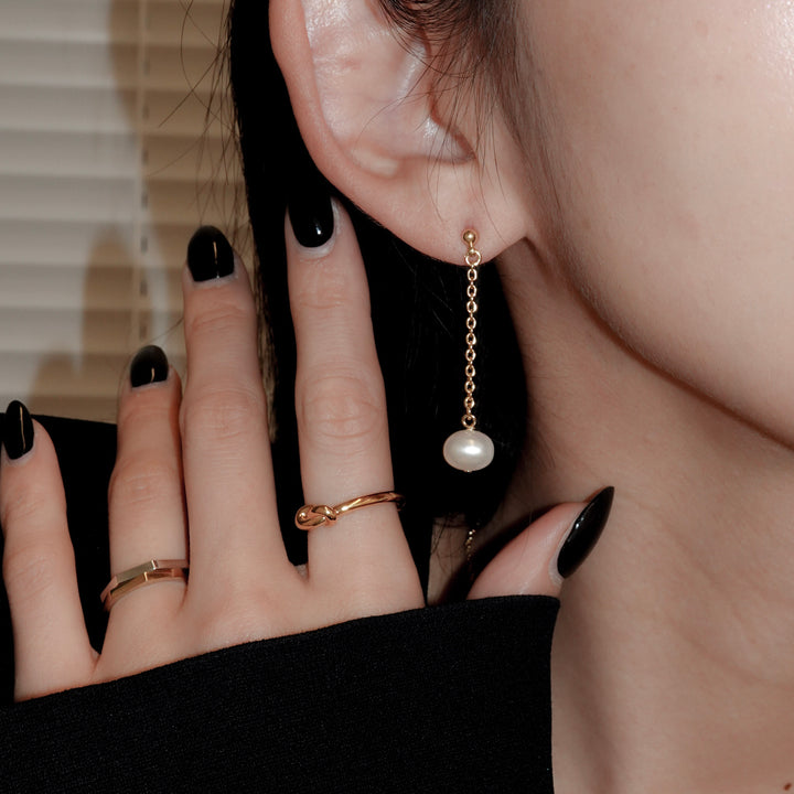 "Pearl" dangle pierce (GOLD)