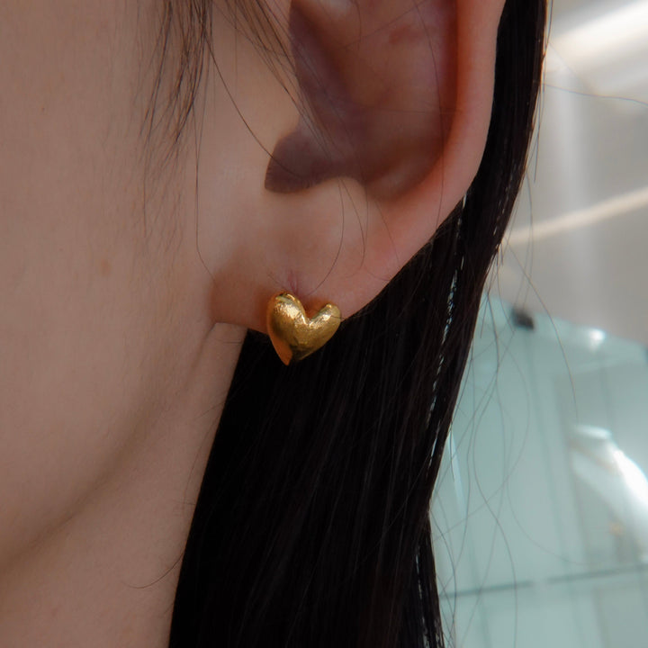 Gold pierced earrings GMA23ピアス Heart