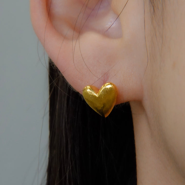 Gold pierced earrings GMA23ピアス Heart