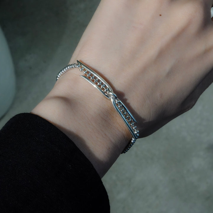 THREADS Silver Cross Bracelet