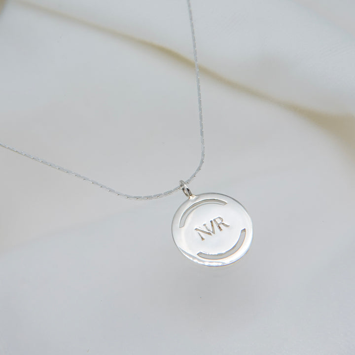 Circle Line Cut Charm Necklace