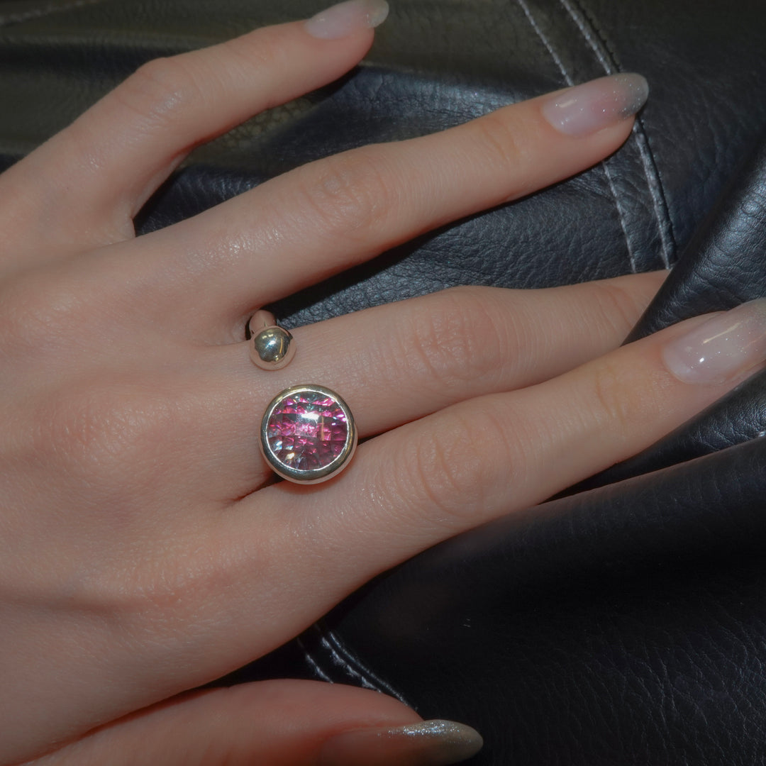 GYOKU RIN Ring / Prasiolite (garnet + blue Zircon)