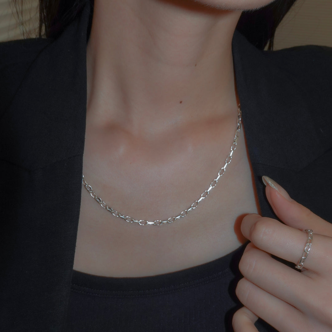 Chain / Necklace