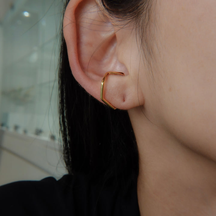 Heptagon Ear Cuff