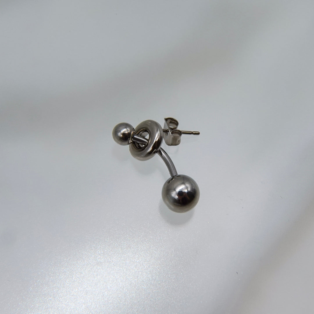 MINDY SILVER EARRING