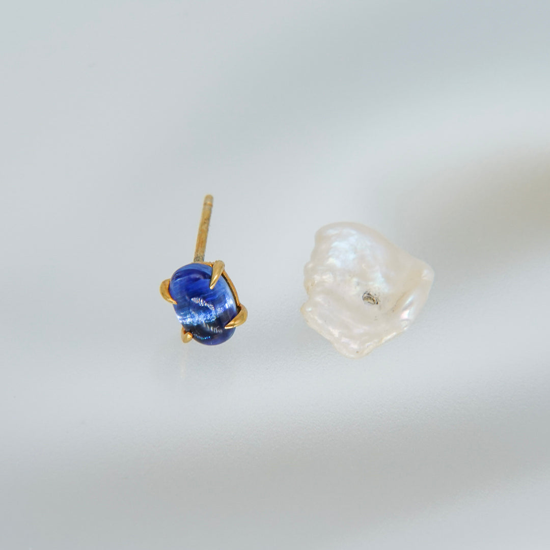 Katamimi pierced 60