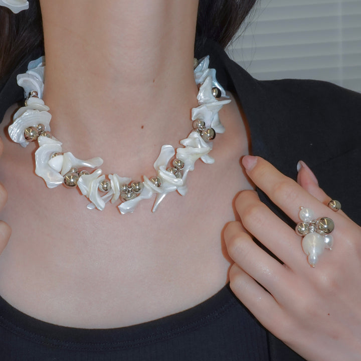 PAULA CHOKER