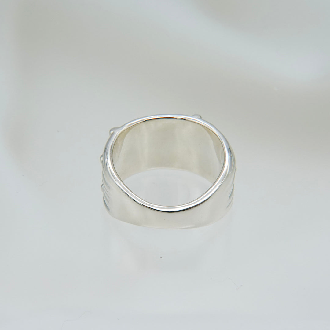 Lay ring
