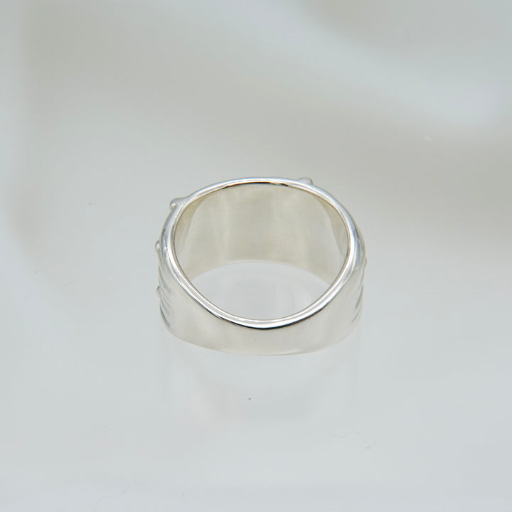 Lay ring