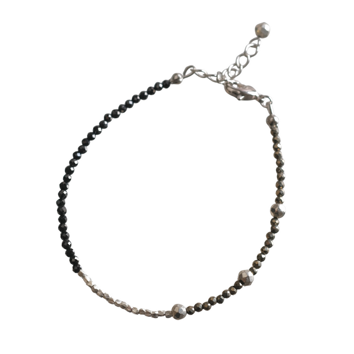 svart og pýrít bracelet