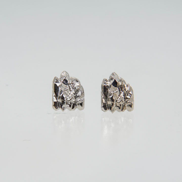 Mountain pierced earrings
