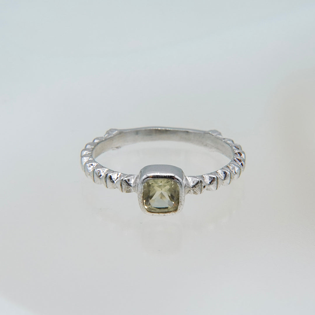 シルバーレモンクオーツフィレンツェ彫りリング