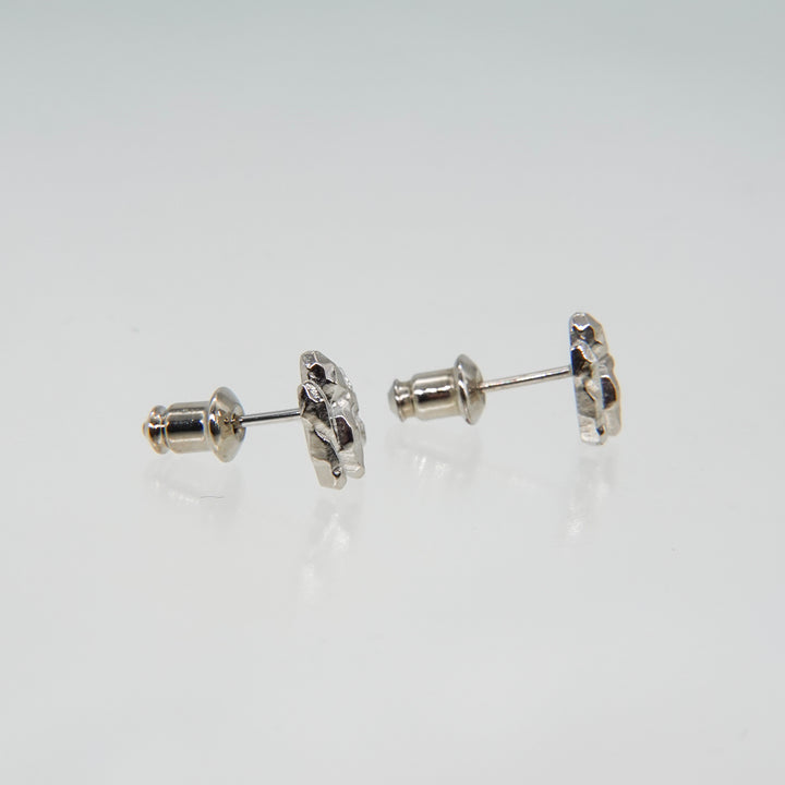 Mountain pierced earrings