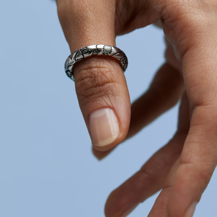 Black Millefleurs Ring