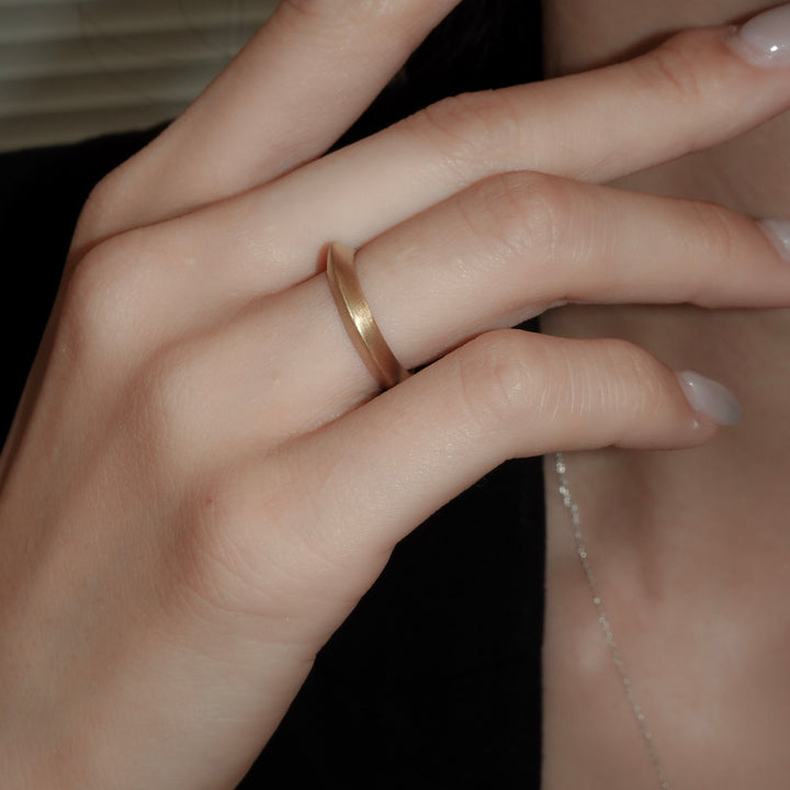 PLATE RING MATT VERMEIL