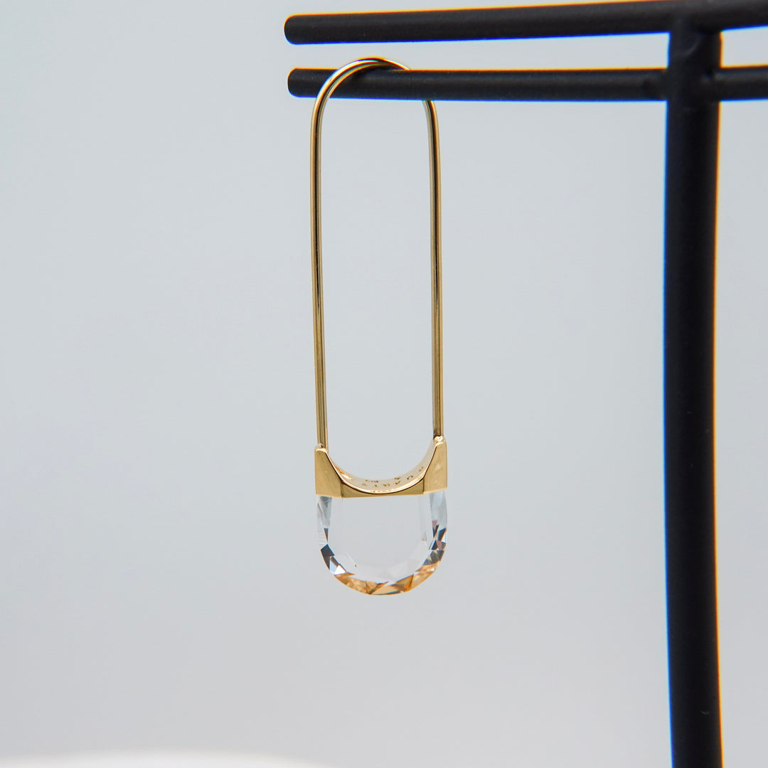 Drop Quartz Pierced Earring Oval