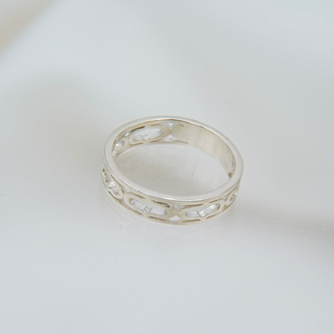 class ring-02