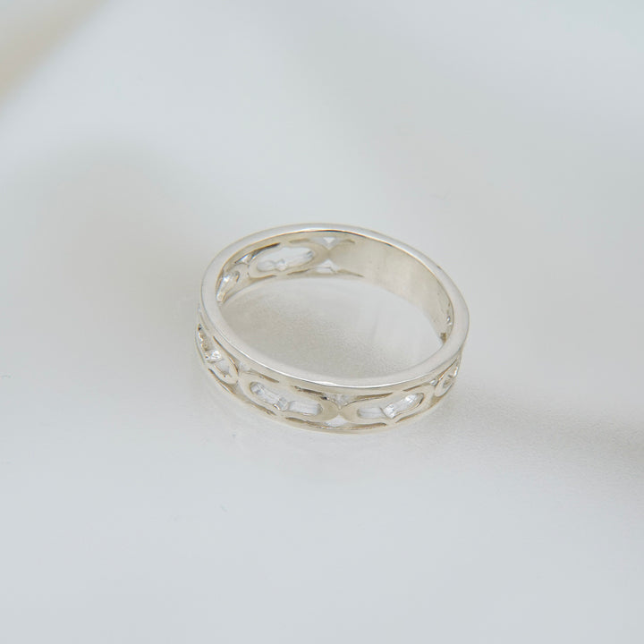 class ring-02