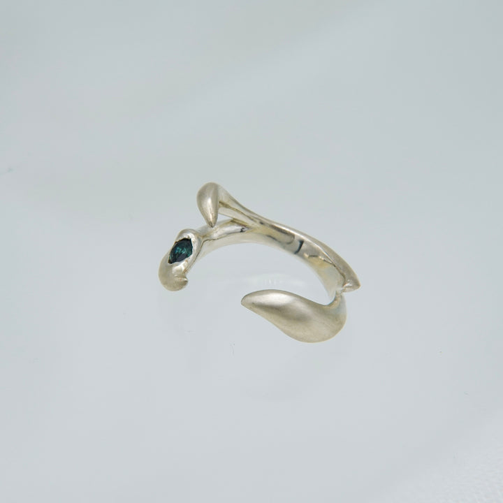 KÃNTI / Thorn Nectar (Teal Blue Sapphire)