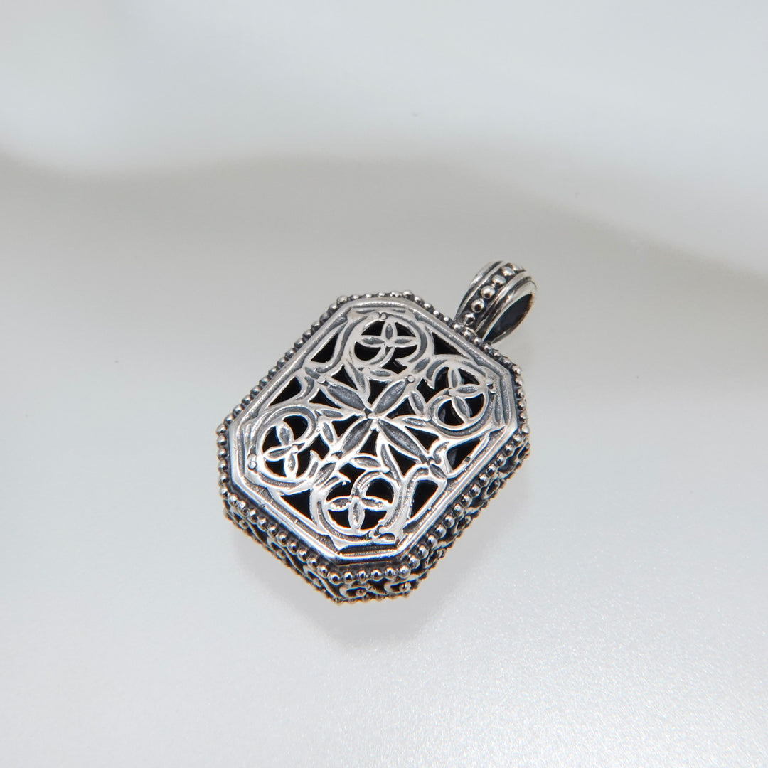 Garden Shadows Polygon Pendant in Sterling Silver_1209C