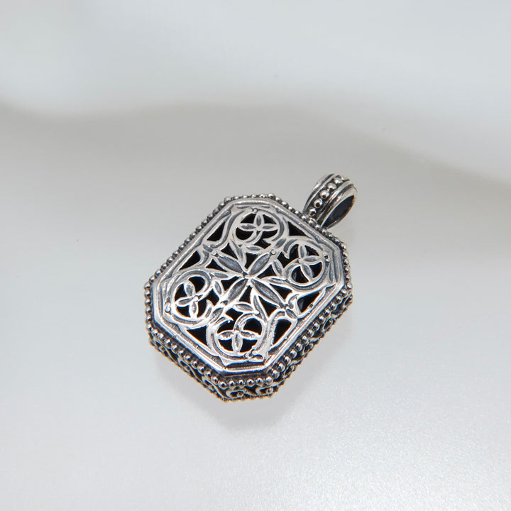 Garden Shadows Polygon Pendant in Sterling Silver_1209C