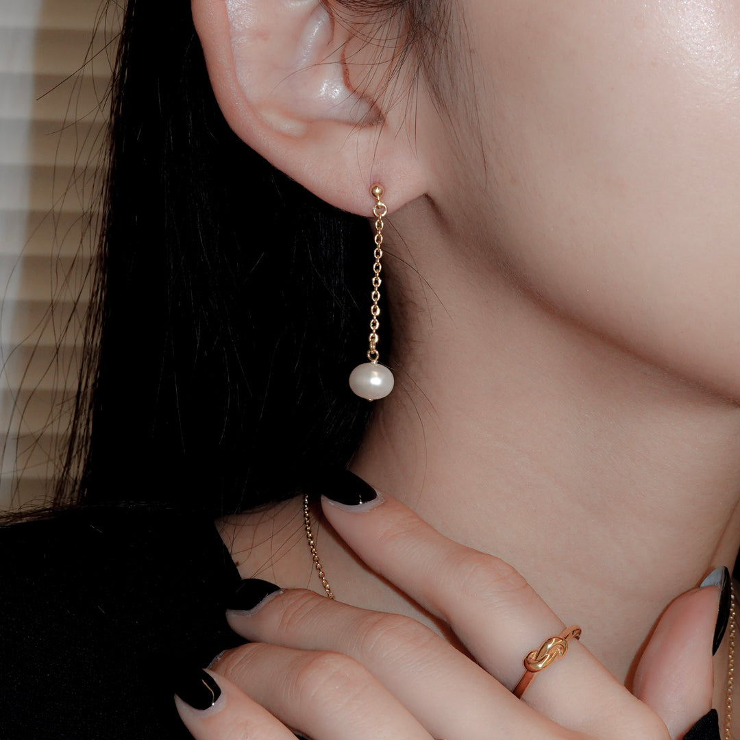 "Pearl" dangle pierce (GOLD)