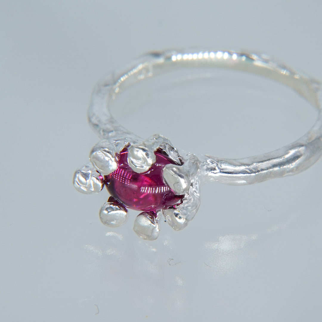 Rhodolite Garnet HANA Ring