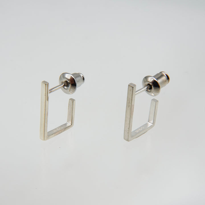 BOX THIN pierced earring