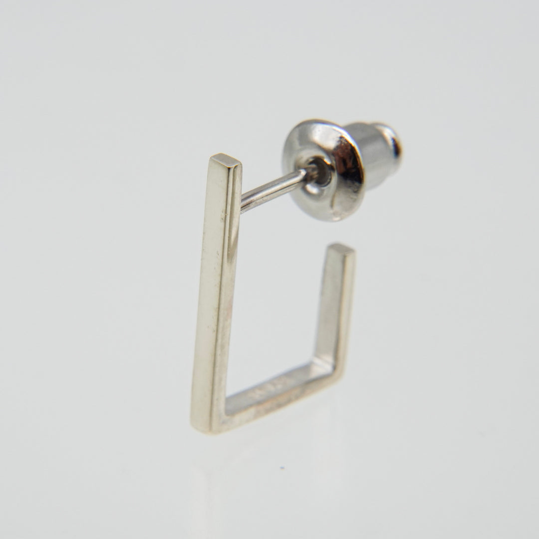 BOX THIN pierced earring