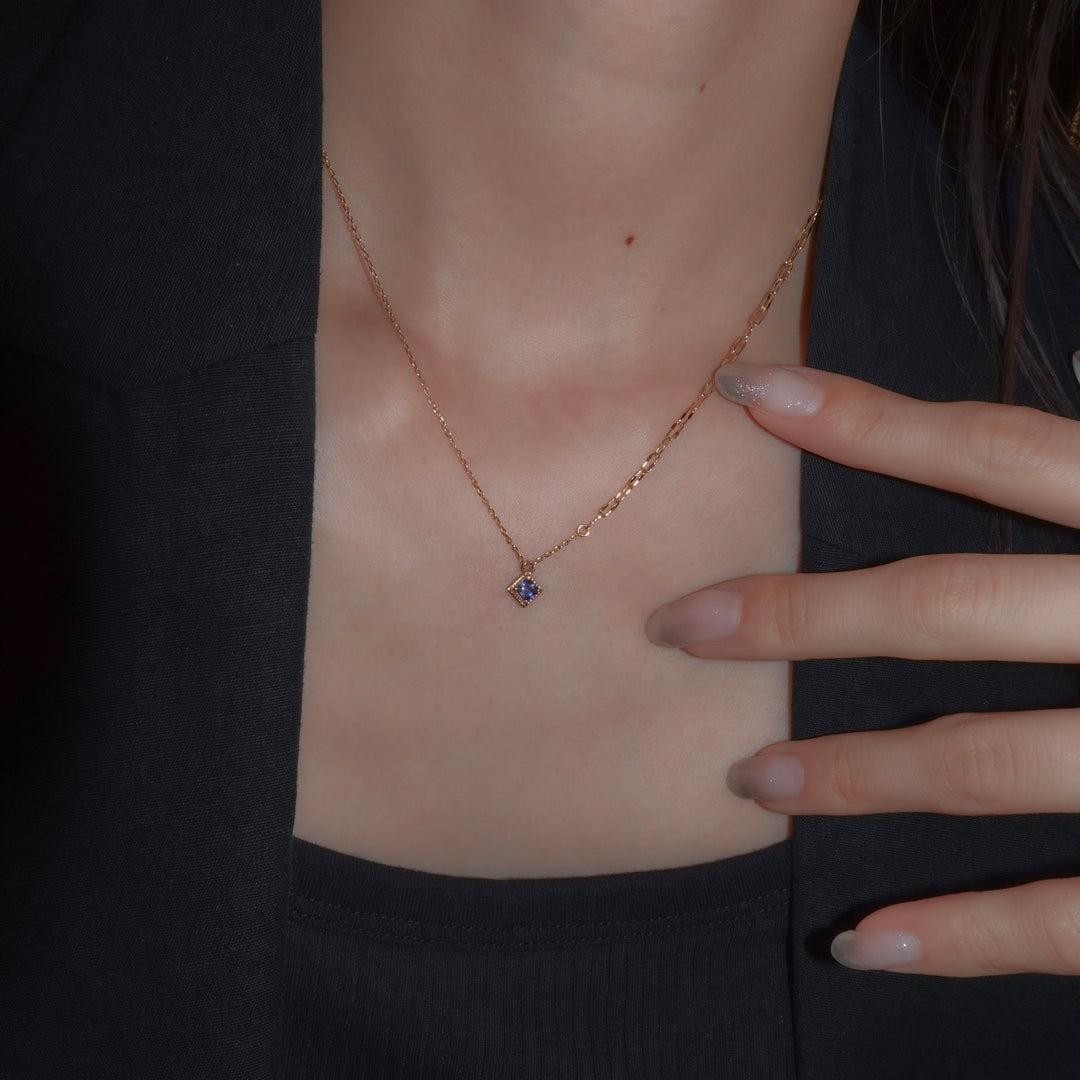 54_Iolite Top